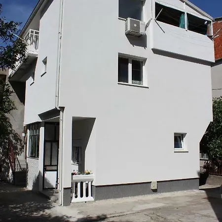 Apartman Epetij *